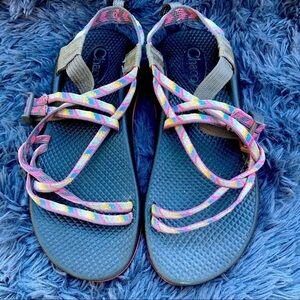 Pink Ladies Chacos